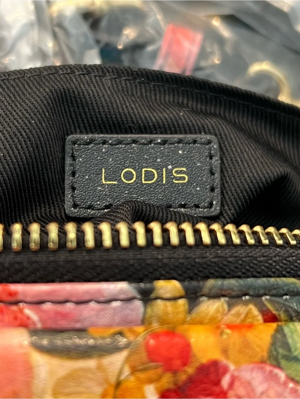 NWOT LODIS Leather Crossbody Wristlet Wallet